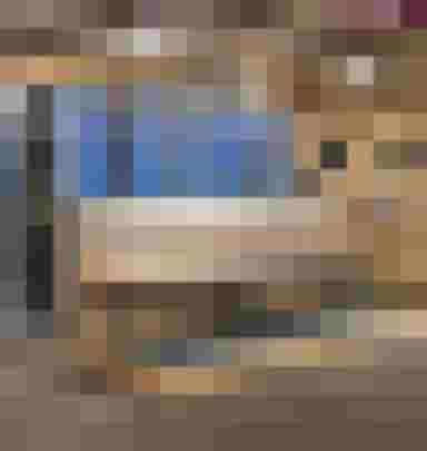 Skishop mit Skischuhregalen und Sitzbereich in Bad Hofgastein, Schlossalmbahn.